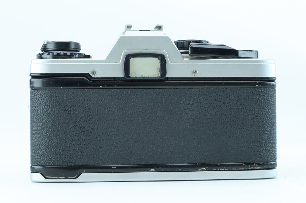 Olympus OM-10 35mm SLR