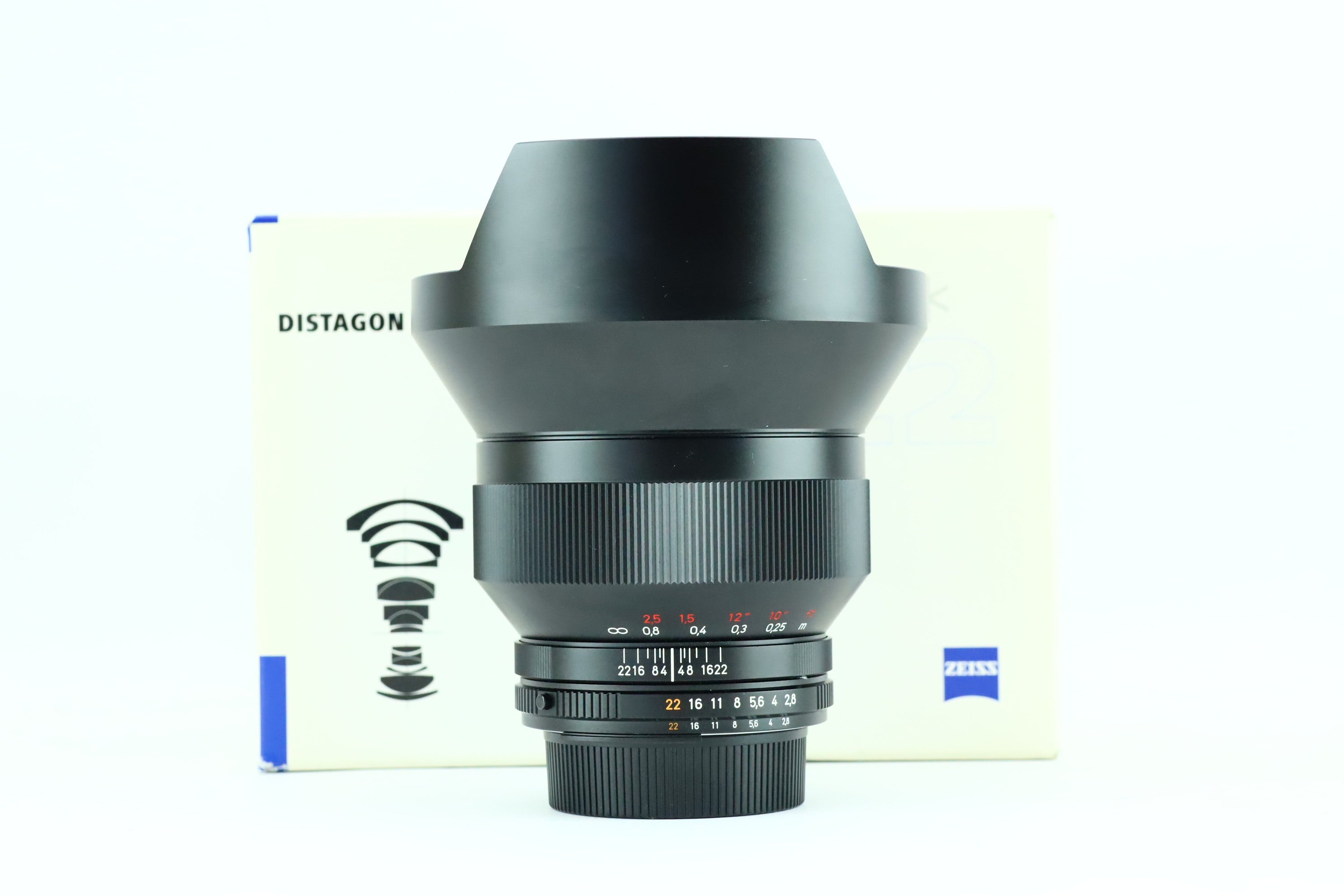 Carl Zeiss Distagon 2.8/15 ZF.2 Nikon 箱有 Carl-Zeiss Distagon 2,8/15 ZF.2 – Hard to Find Camera Store