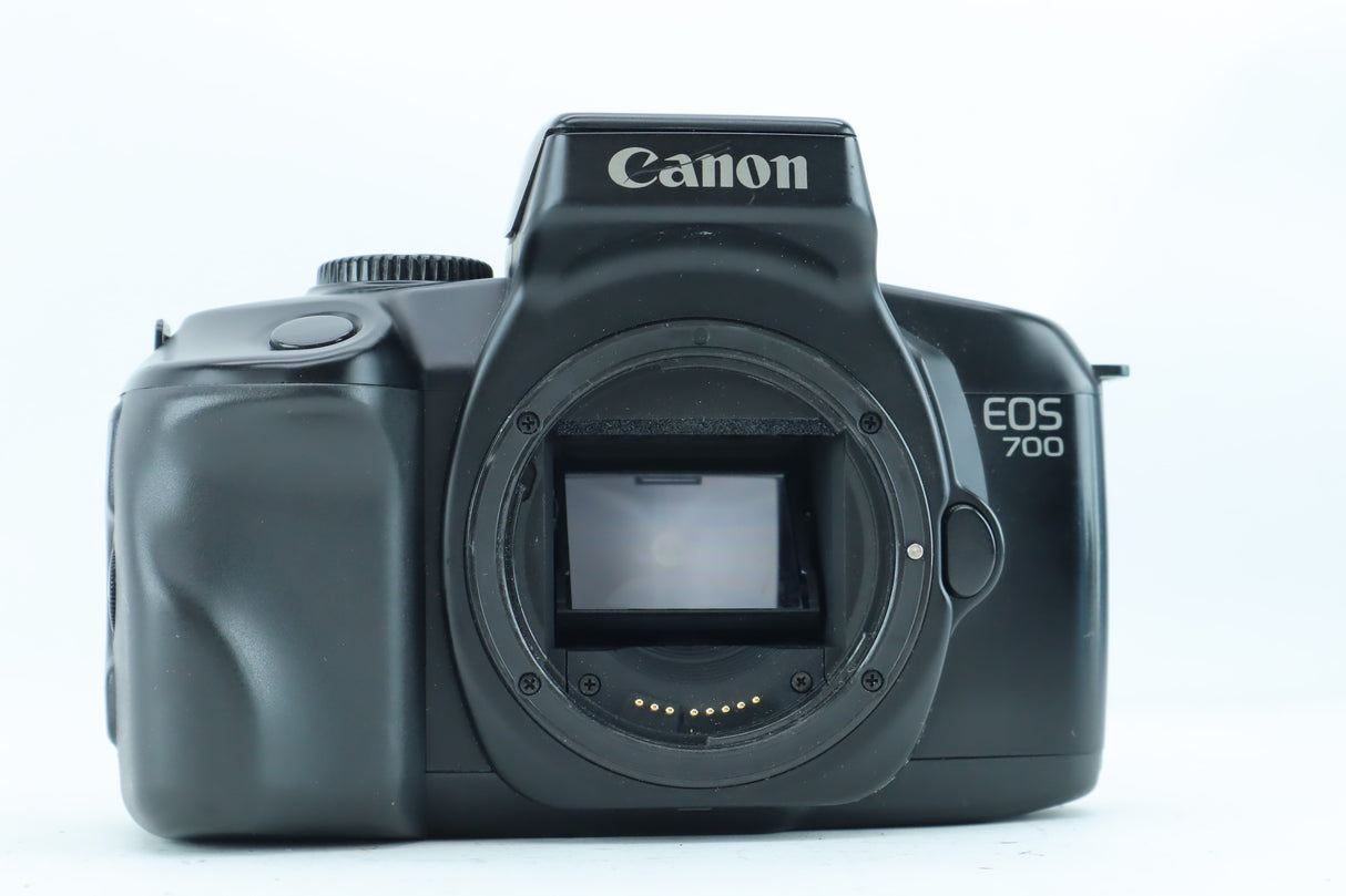Canon EOS 700 35mm SLR