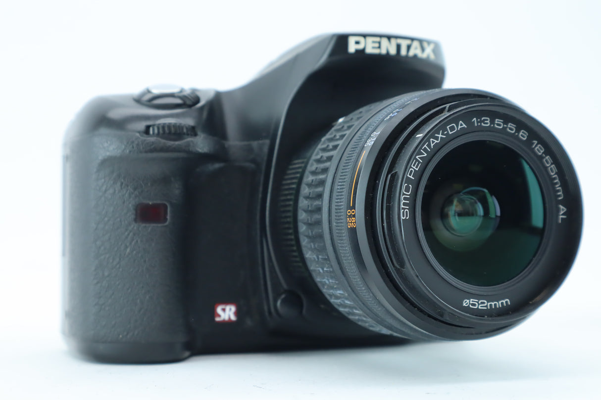 Pentax K10 D with SMC 3,5-5,6 18-55mm AL