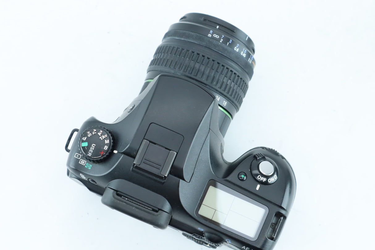 Pentax K10 D with SMC 3,5-5,6 18-55mm AL