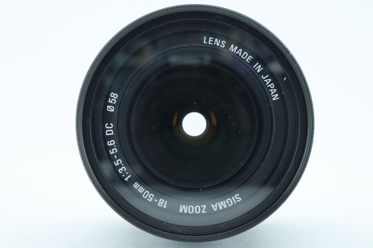 Sigma 18-50mm 3,5-5,6 DC