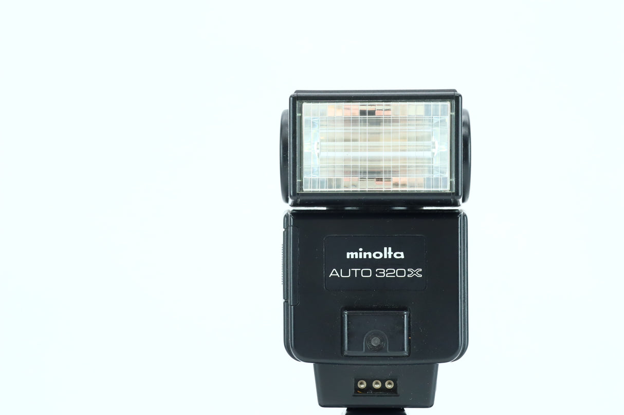 Minolta XG-M Set – 28mm, 50mm, 75–150mm + Grip + Teleconverter