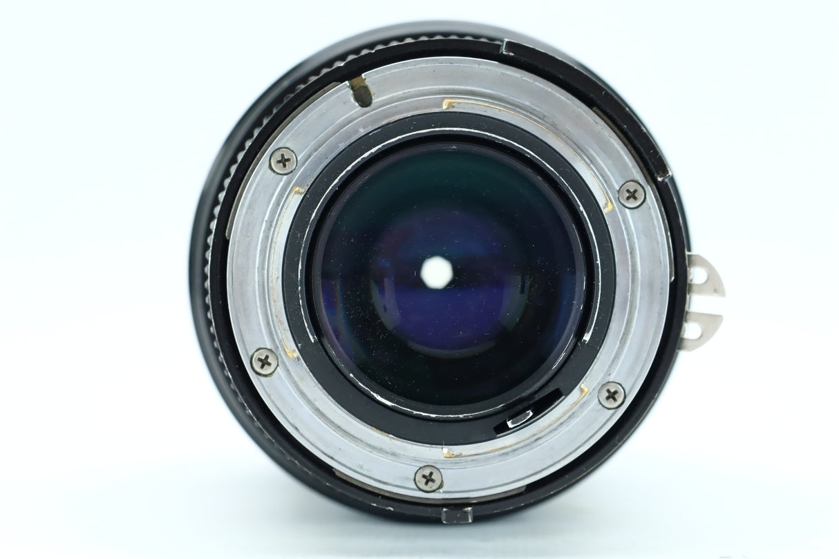 Nikon Zoom-Nikkor C Auto 80–200mm f/4.5 (SN: 177076)