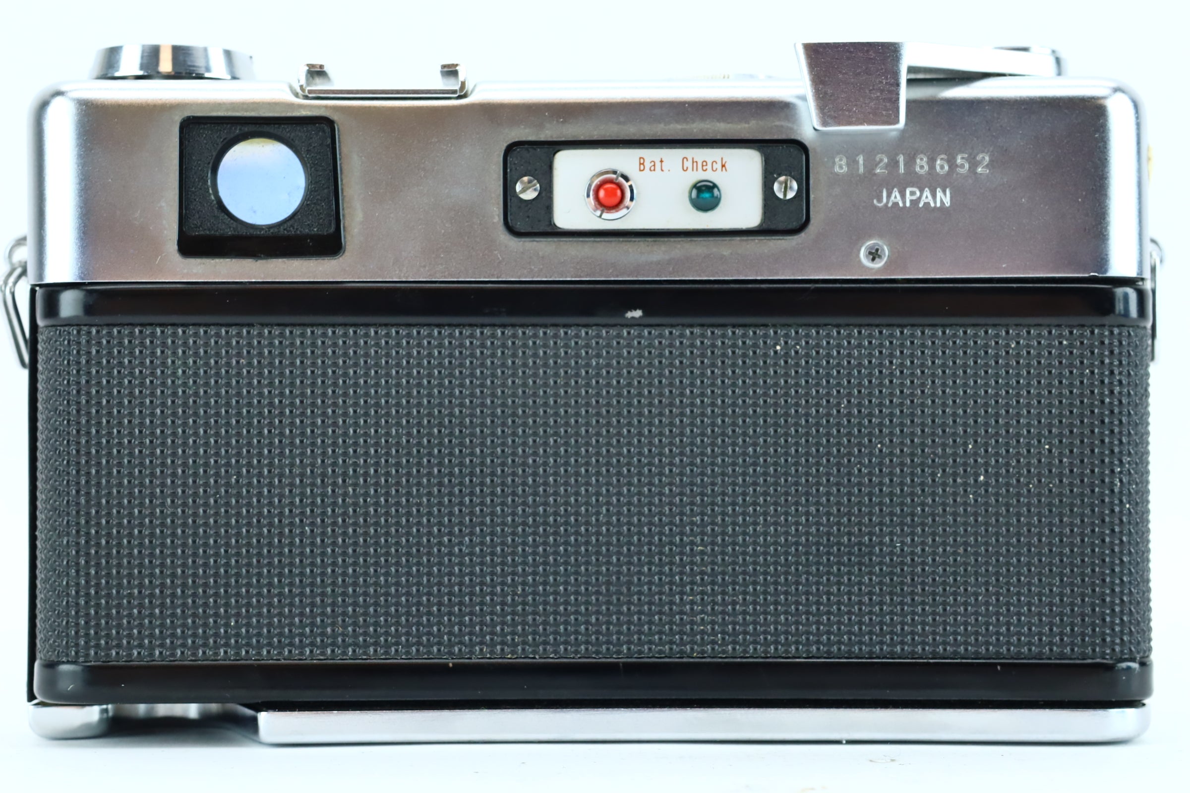 Yashica Electro 35 + Yashinon-DX 45mm f/1.7 – Hard to Find Camera