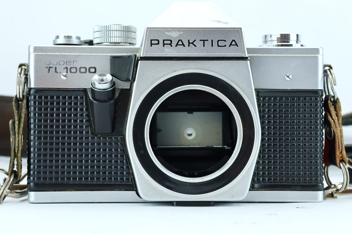 Praktica Super TL 1000 – M42 Screw Mount 35mm SLR