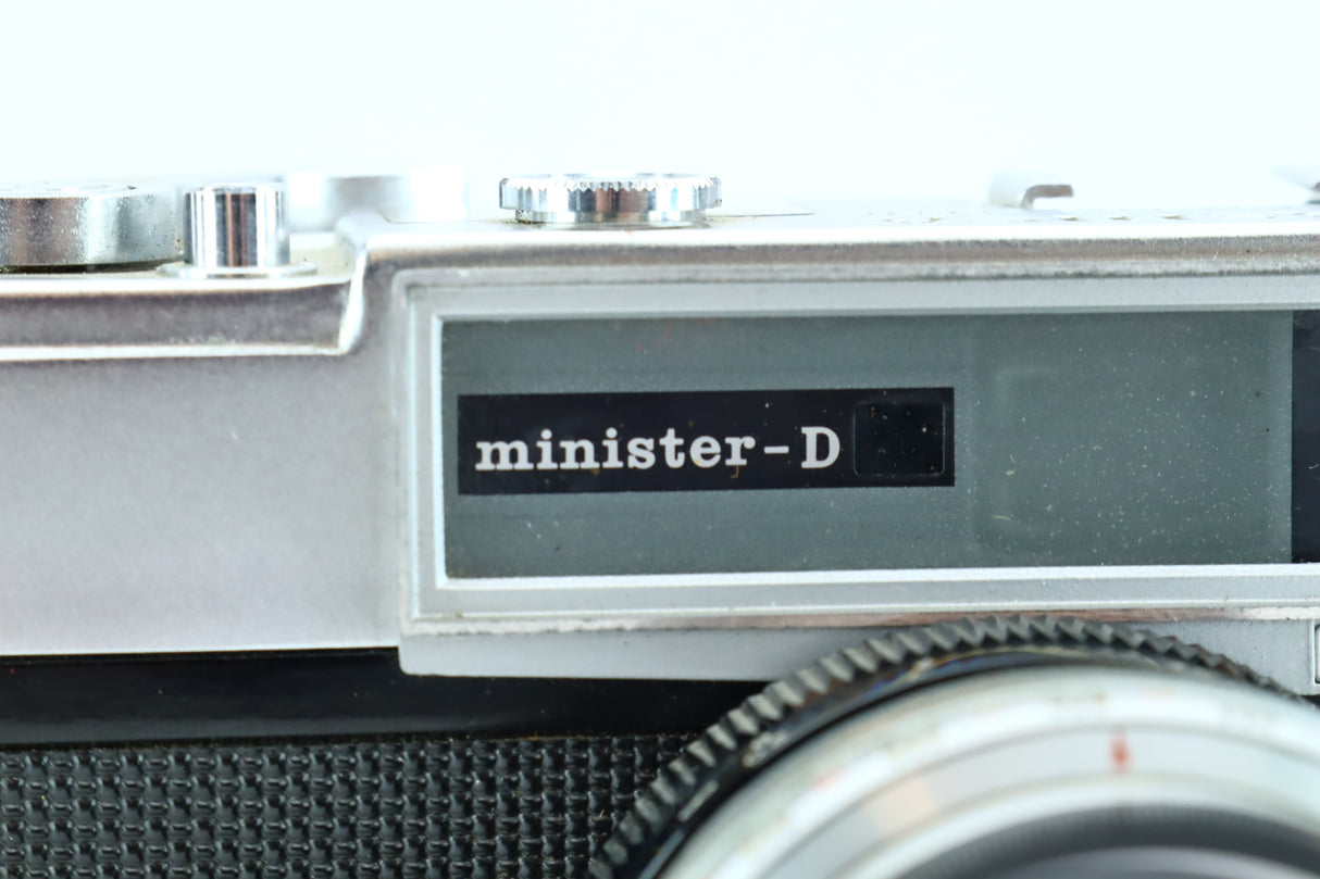 Yashica Minister-D + Yashinon 45mm f/2.8 (SN: T798153)