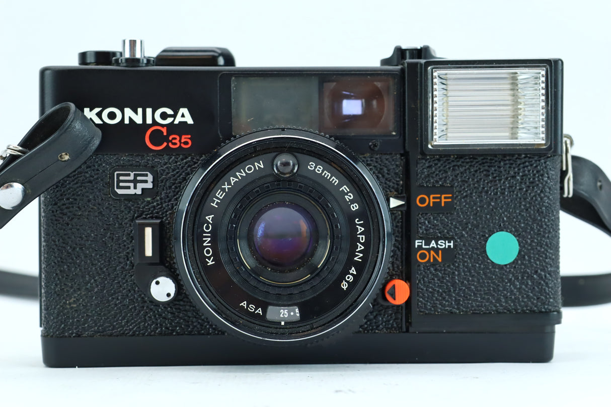 Konica C35 EF + Hexanon 38mm f/2.8 (SN: 1679274)
