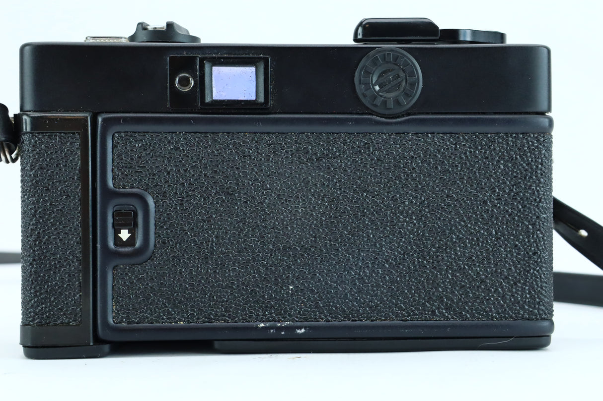 Konica C35 EF + Hexanon 38mm f/2.8 (SN: 1679274)