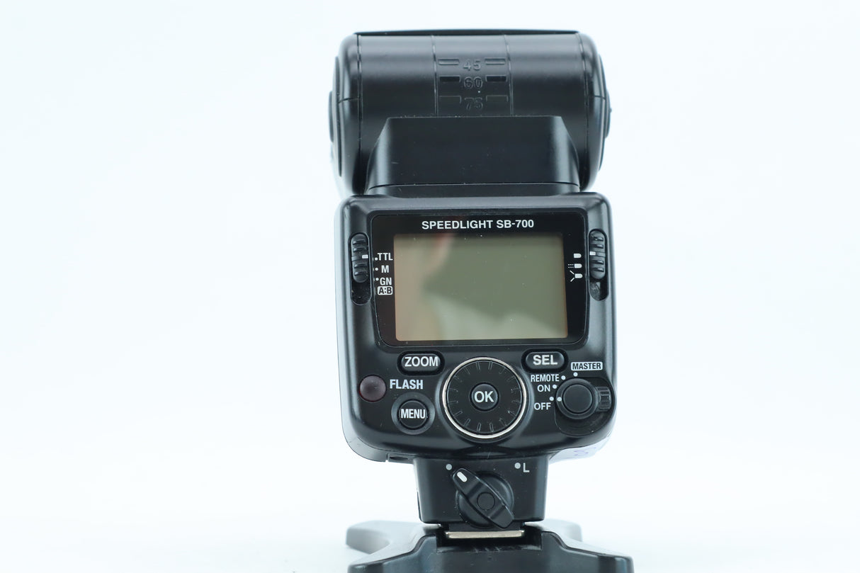 Nikon Speedlight SB-700