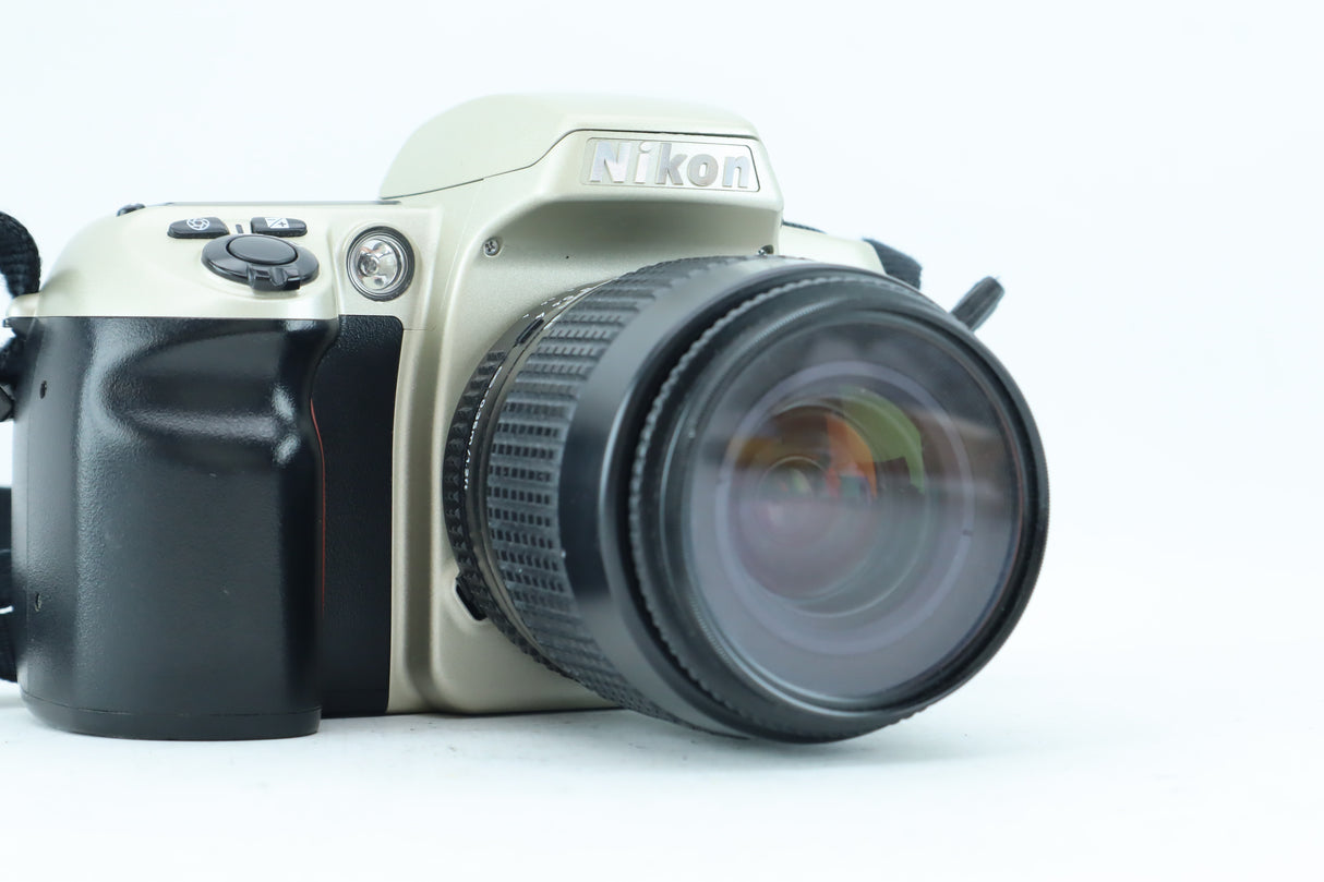 Nikon F60 35mm SLR Kit with AF Nikkor 35-80mm f/4-5.6
