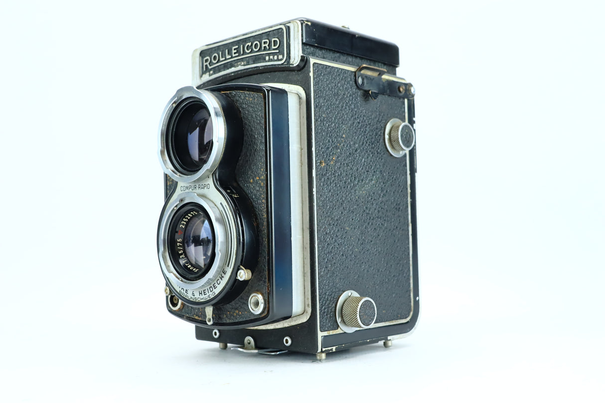 Rolleicord+ Schneider-Kreuznach Xenar 75mm f/3.5 – Classic German Twin-Lens Reflex