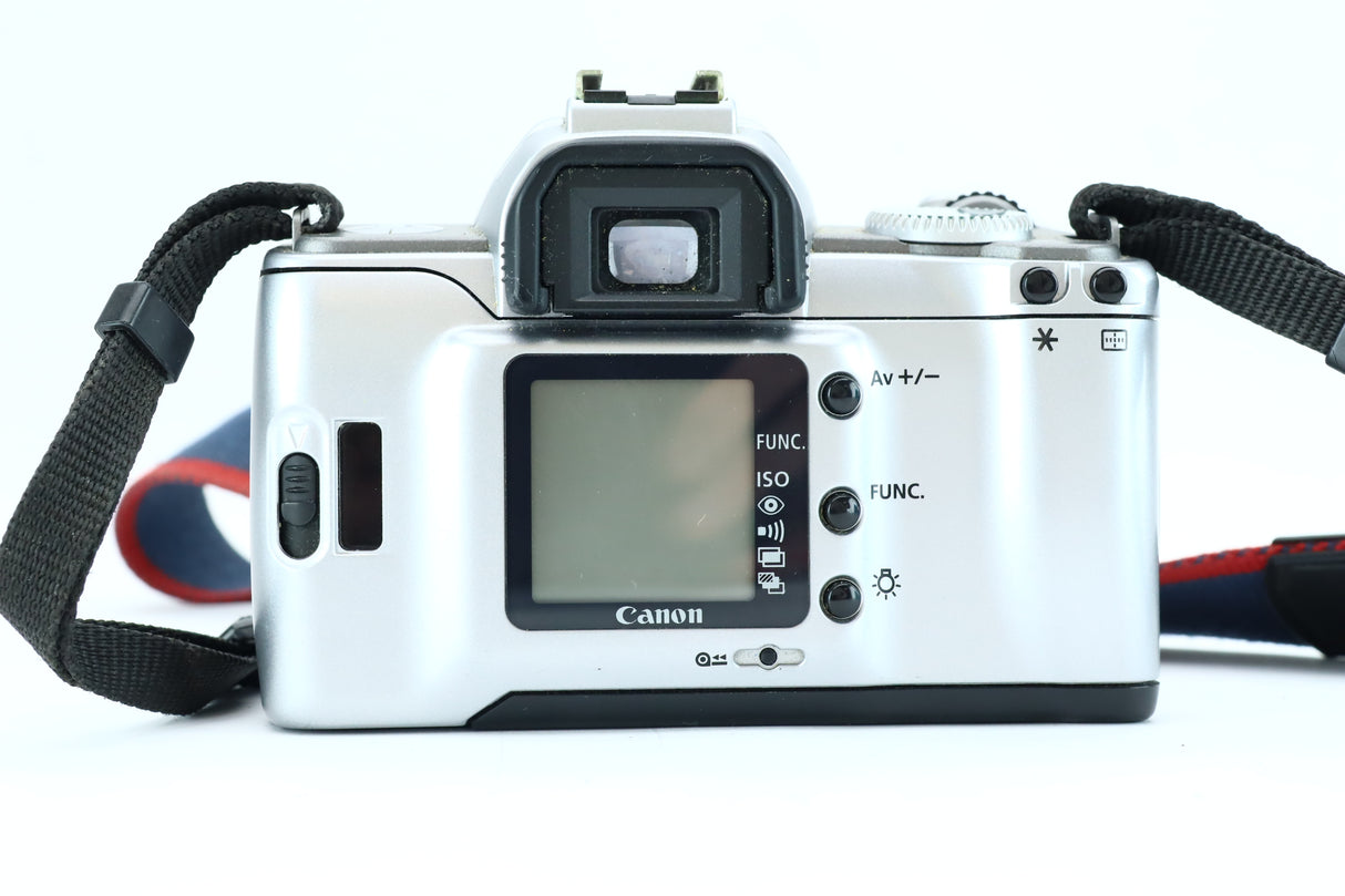 Canon EOS 300V + Canon EF 28–105mm f/4–5.6 Zoom Lens