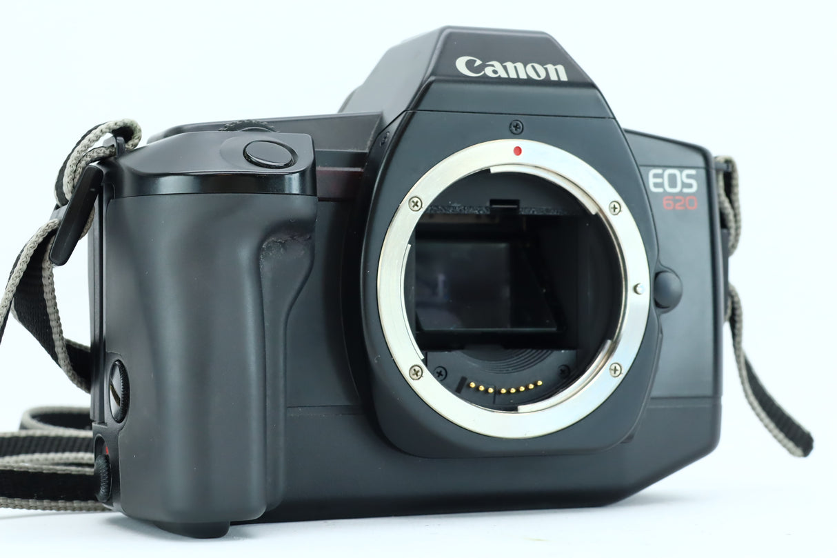 Canon EOS 620 – Early Professional 35mm EOS SLR