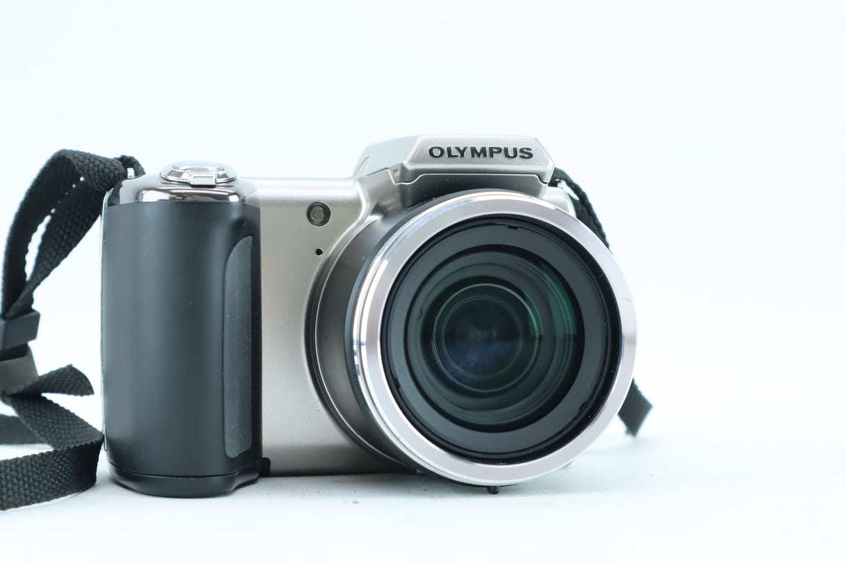 Olympus SP-620UZ
