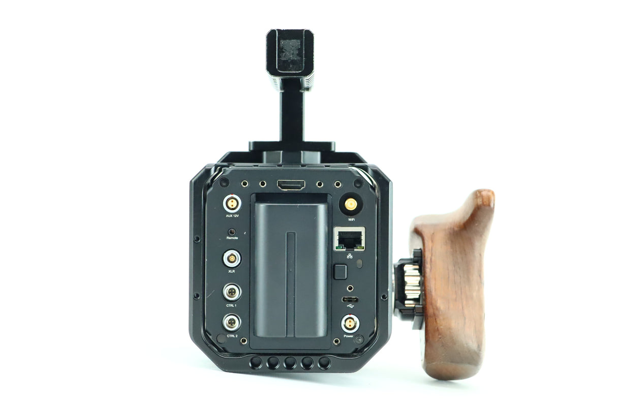 كاميرا Z-Cam E2-M4 4K السينمائية مع حامل MFT