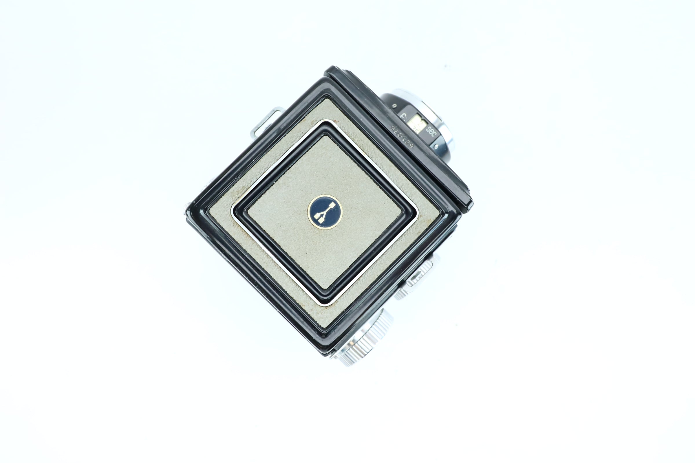 Yashica-D with Yashikor 80mm f/3.5 Lenses – Hard to Find Camera Store