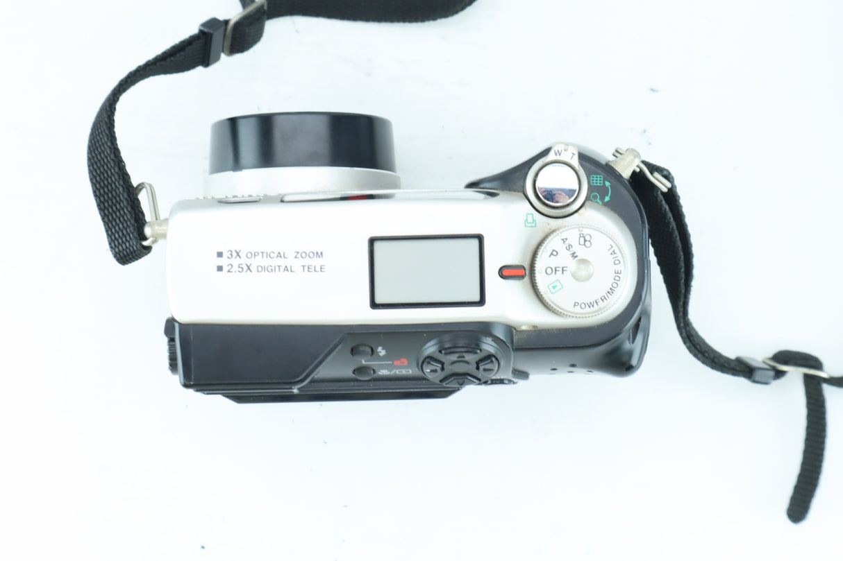 Olympus Camedia C-2020 Zoom