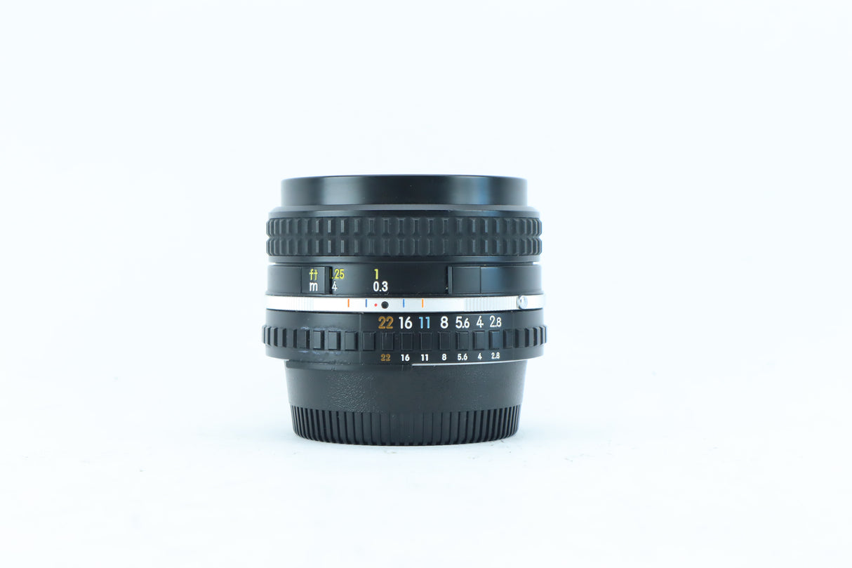 Nikon Series E 28mm f/2.8