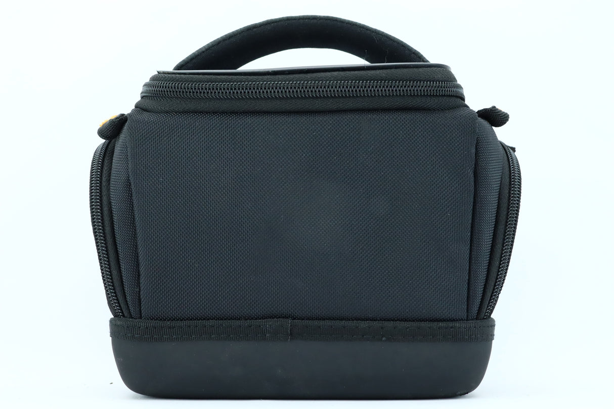 Nikon 1 with Nikkor 1 10–30mm f/3.5–5.6