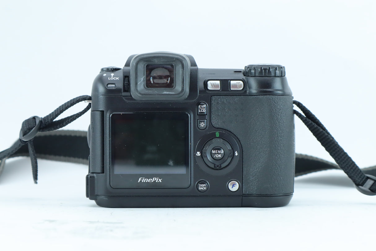 Fujifilm FinePix S5600