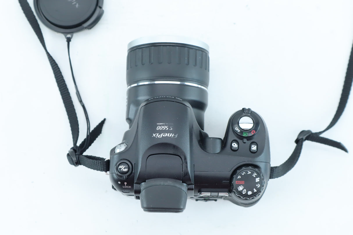 Fujifilm FinePix S5600