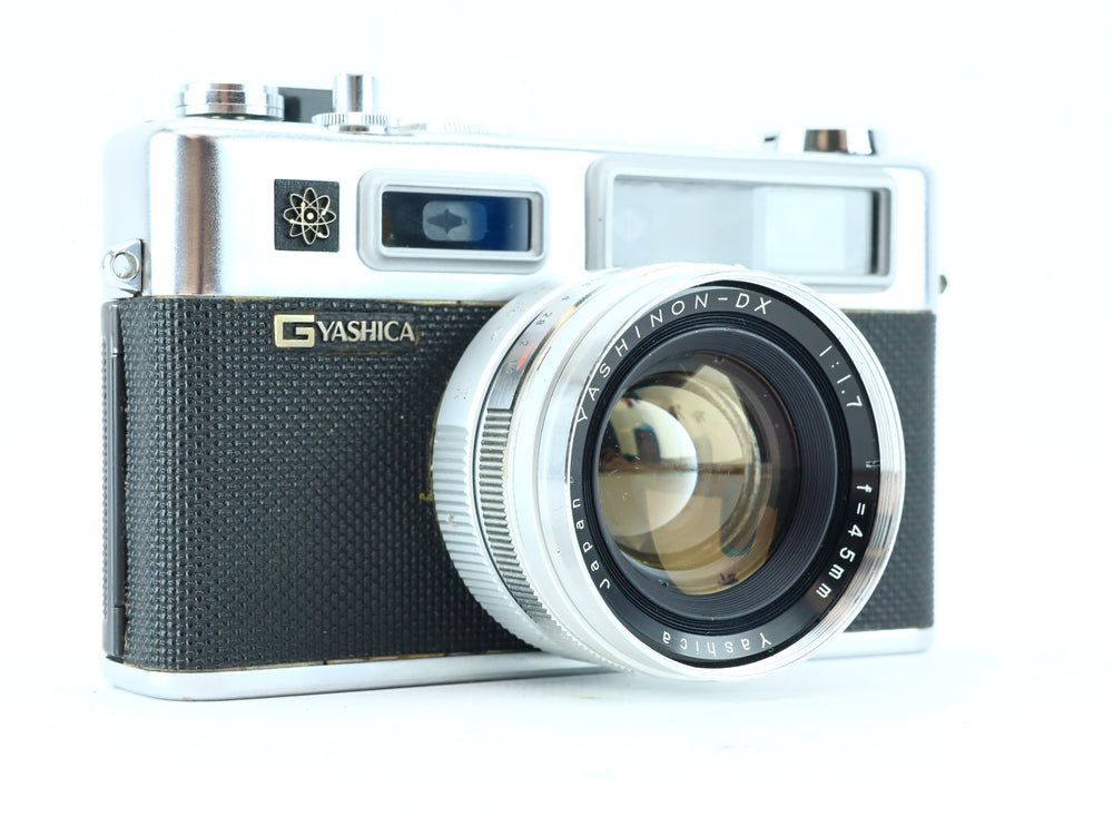 Yashica Electro 35 G with Yashinon-DX 45mm
