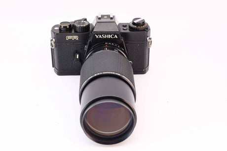 Yashica FR mit 80-200mm 1:4,5