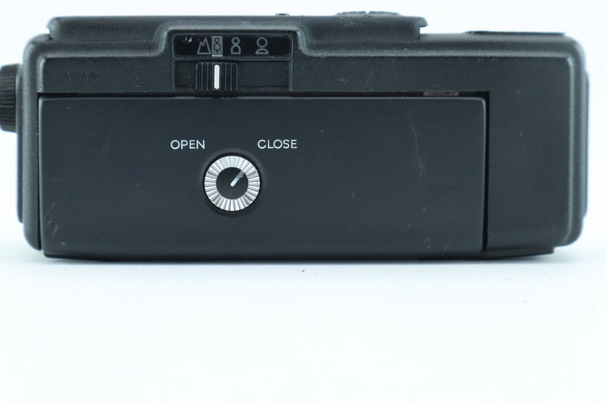 Minolta 16 QT 16mm Subminiature Camera