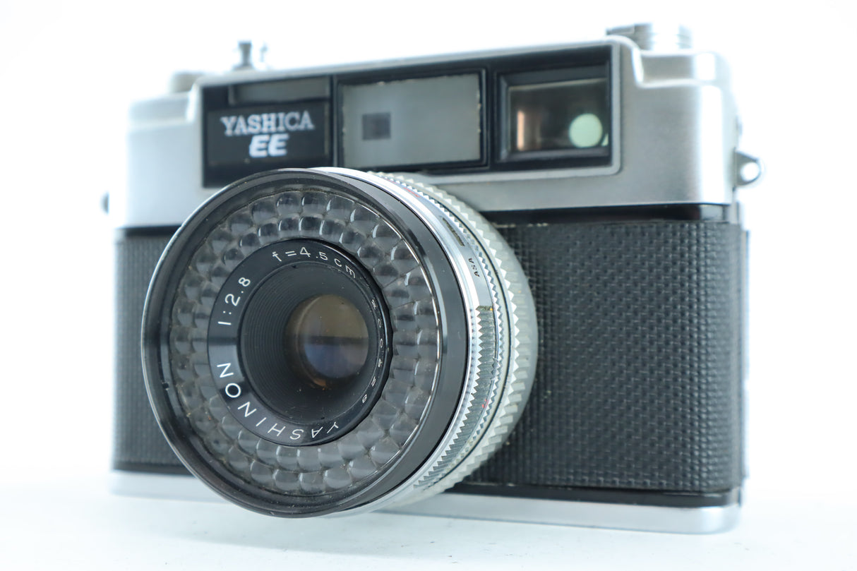 Yashica EE with Yahinon 2,8/4,5cm
