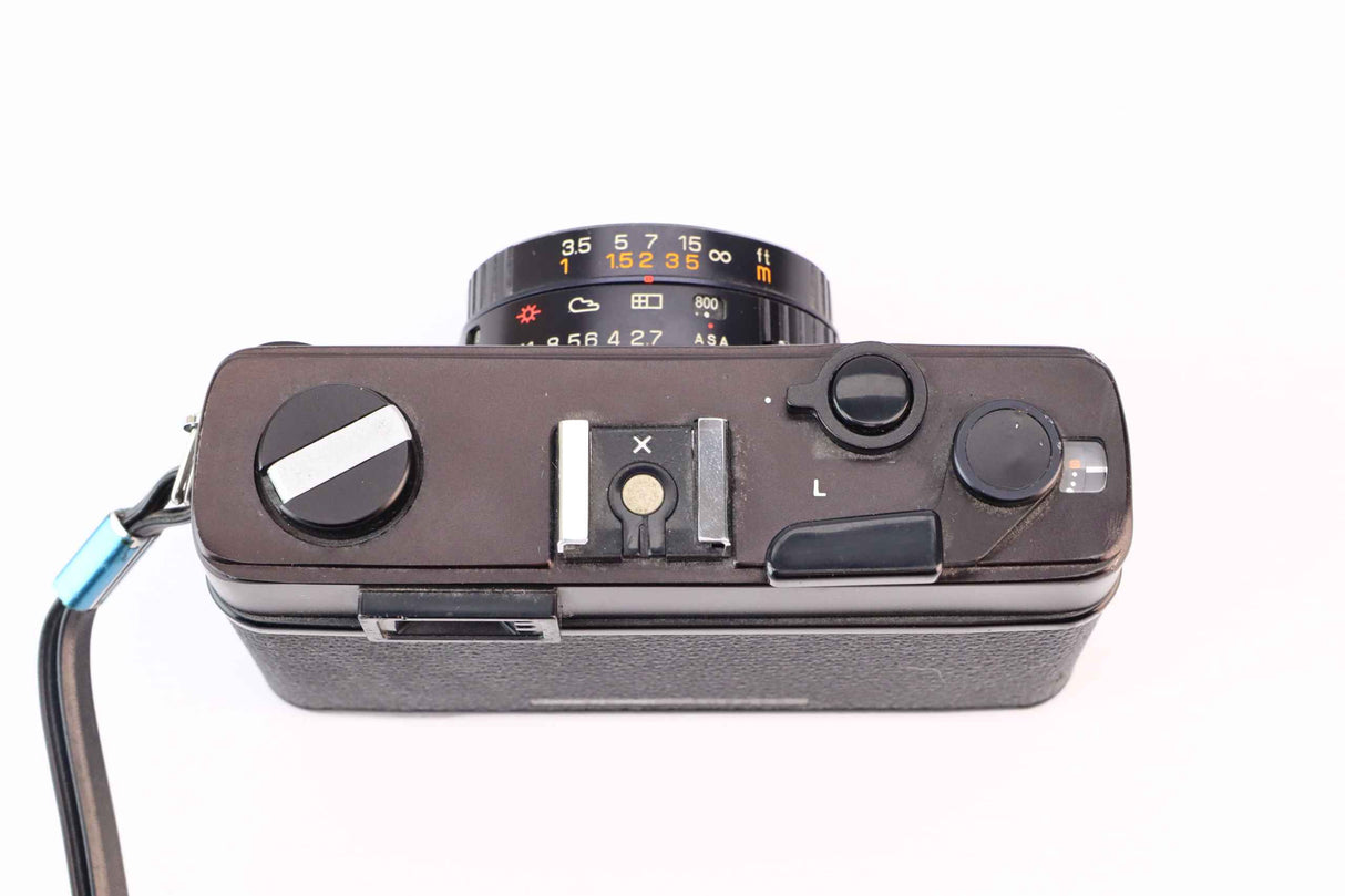 Chinon 35EE-II met Chinonex lens 38mm 1:2.7