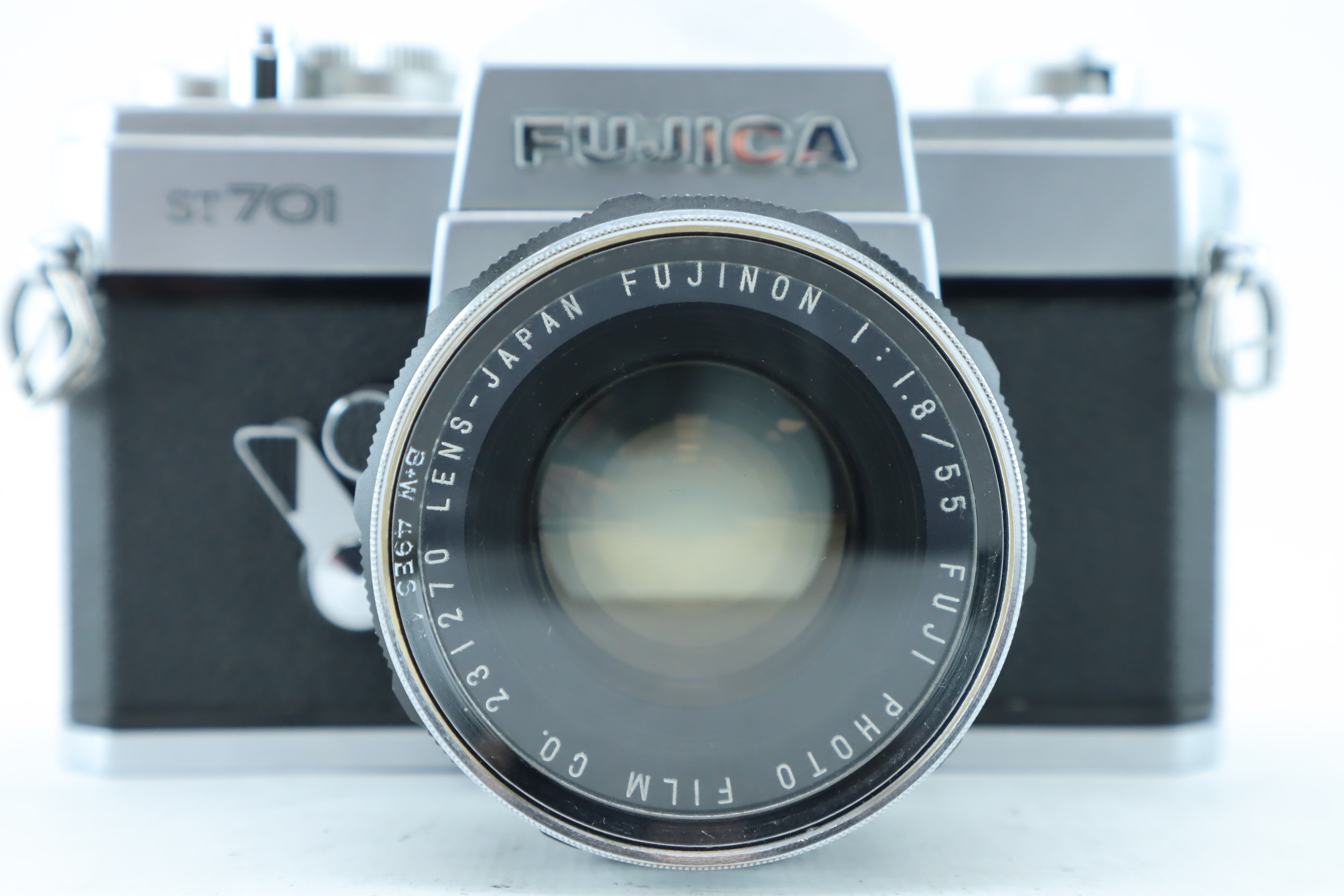 Fujica ST701 with Fujinon 1,8/55mm – Hard to Find Camera Store