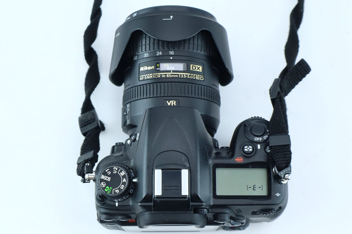 Nikon D7000 with AF-S NIKKOR 16–85mm f/3.5–5.6G ED VR