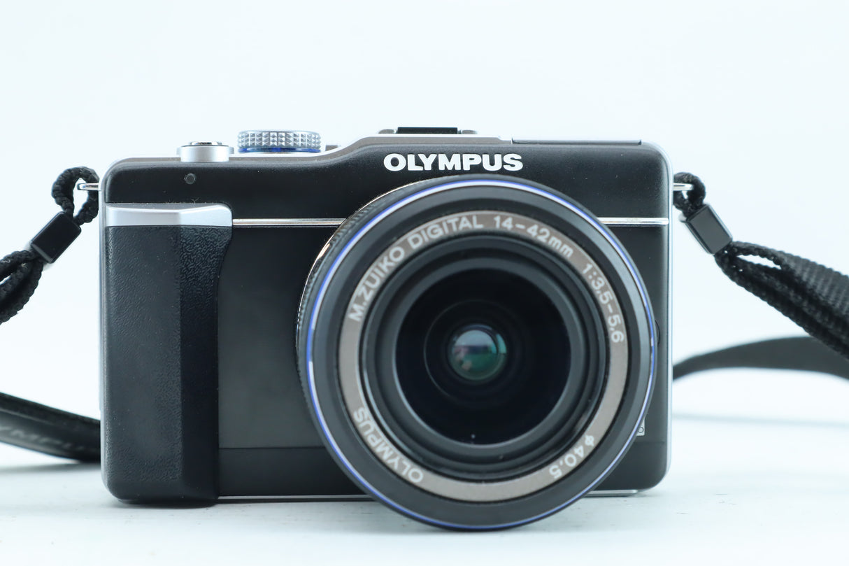 Olympus PEN E-PL1 Mirrorless Kit with M.Zuiko Digital 14-42mm f/3.5-5.6