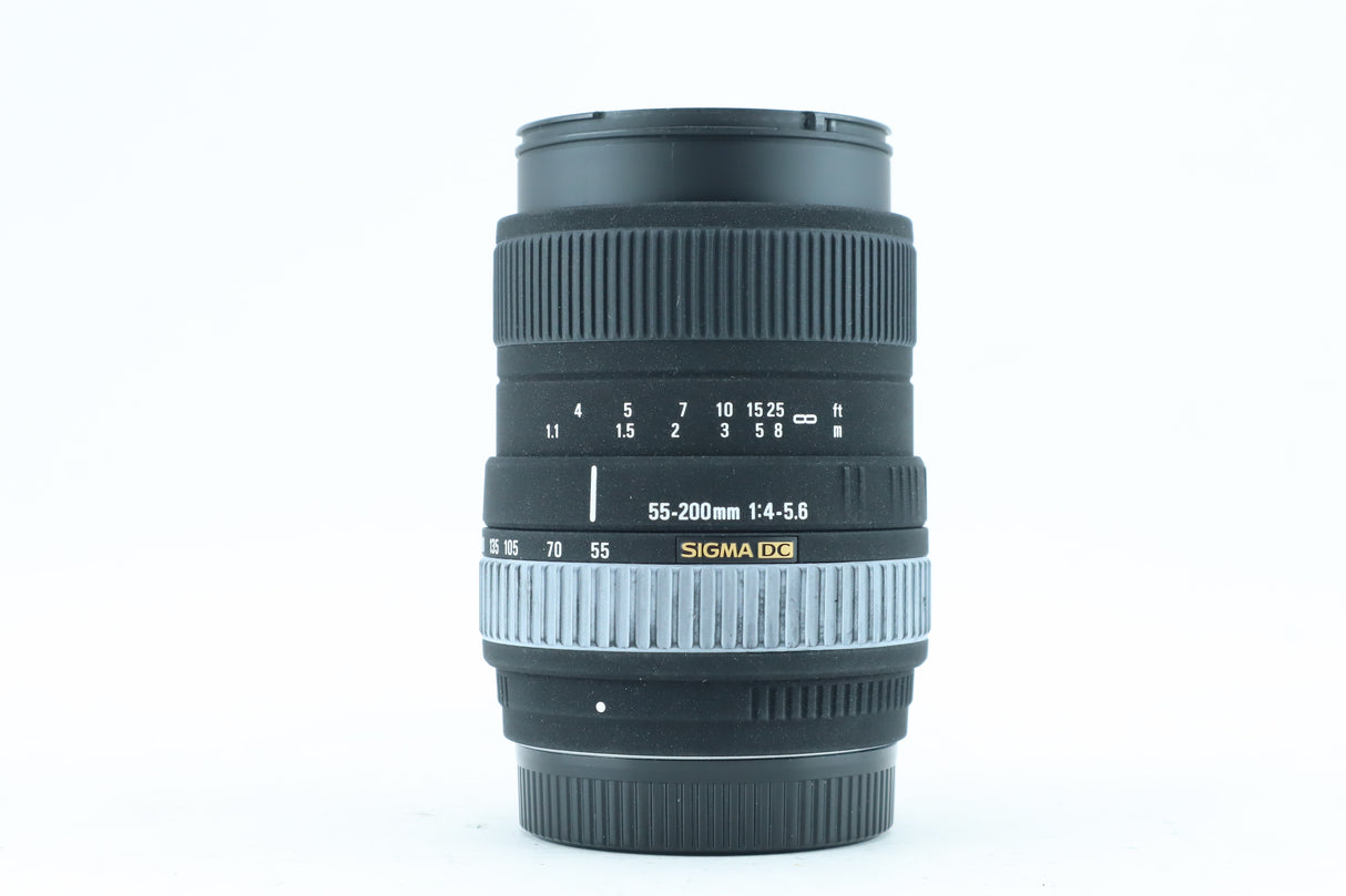 Sigma 55-200mm f/4-5.6 DC