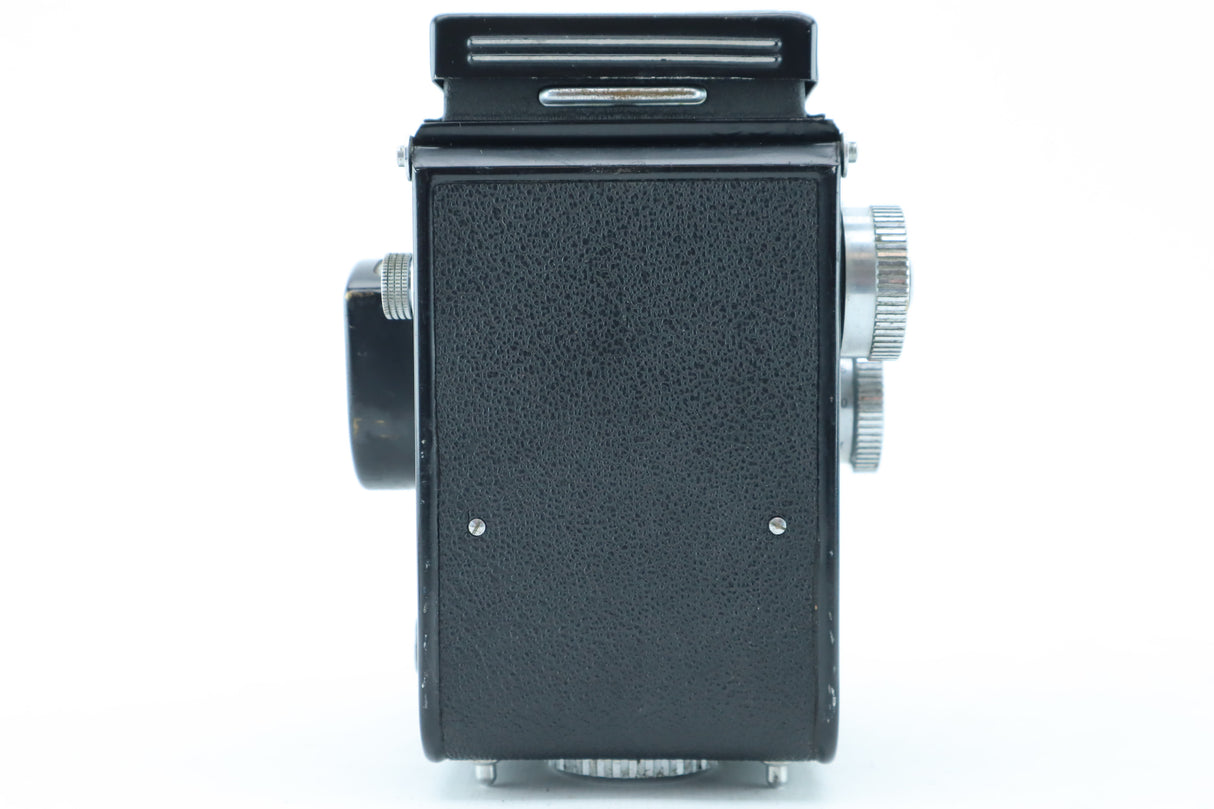 Yashicaflex 19799 with 2x Yashimar 3,5/80mm