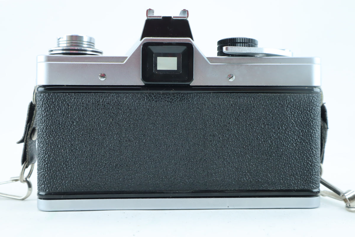 Praktica L 35mm SLR Kit with Meyer-Optik Görlitz Domiplan 50mm f/2.8
