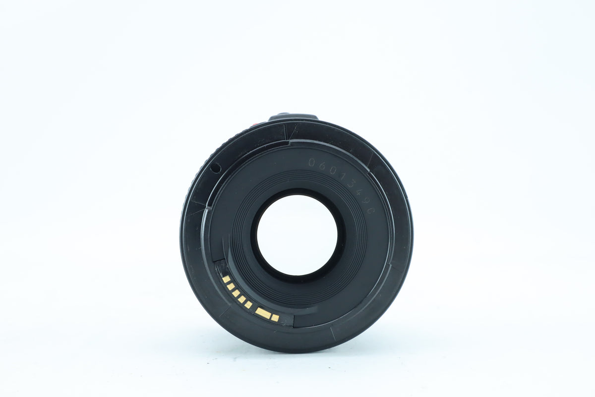 Canon EF 50mm f/1.8
