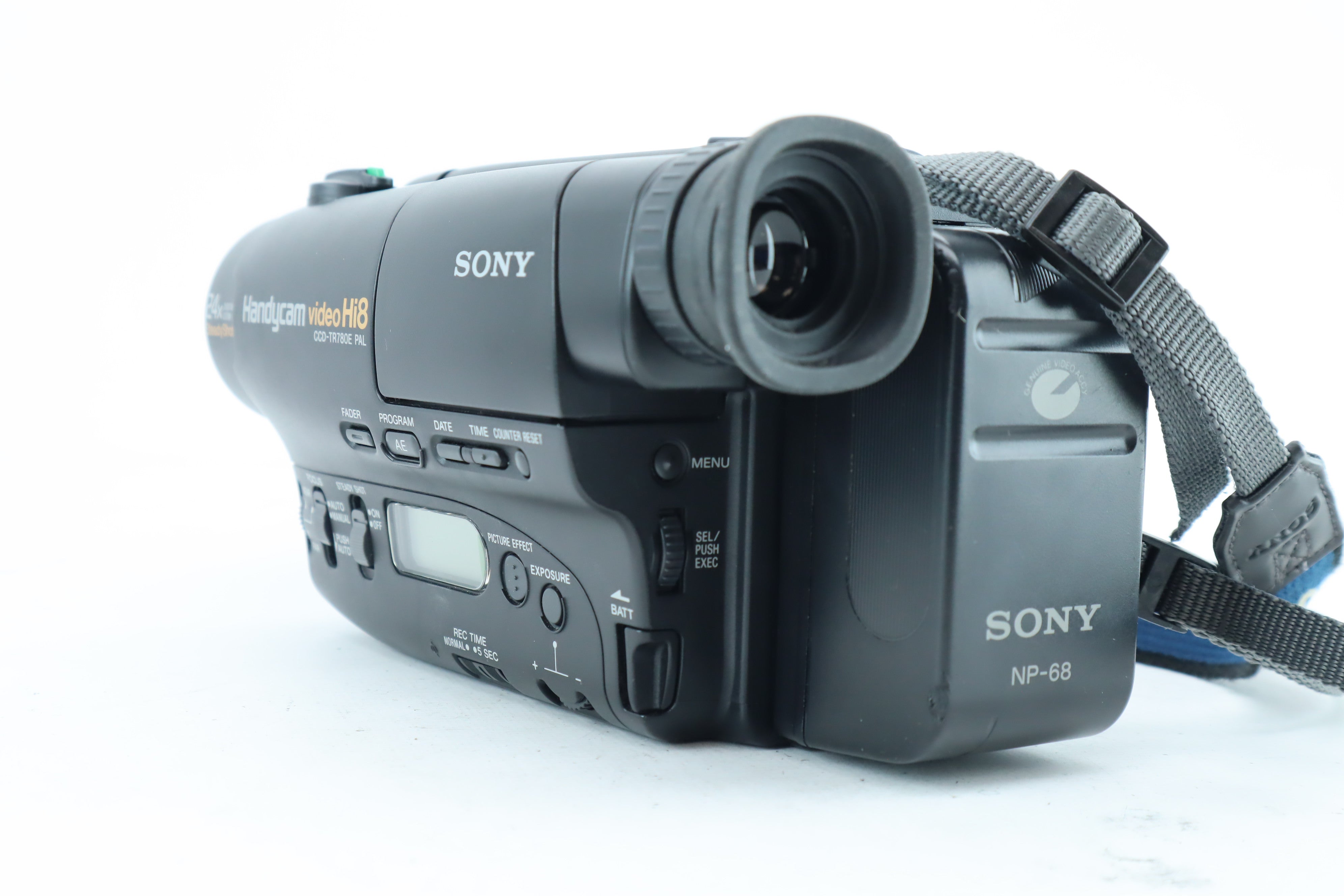 Sony Handycam Video Hi8 CCD-TR780E PAL – Hard to Find Camera Store