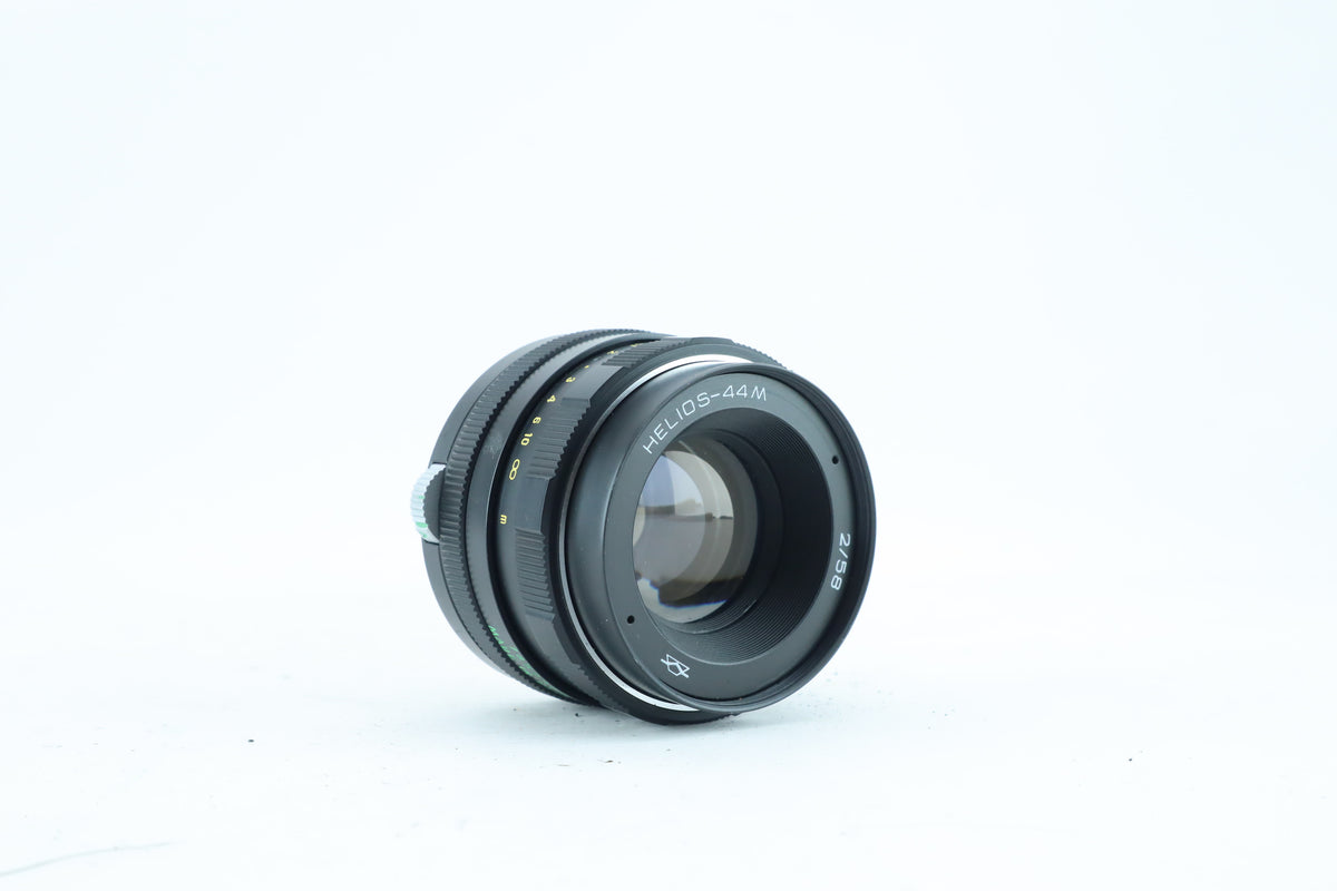Helios 44M 58mm f/2
