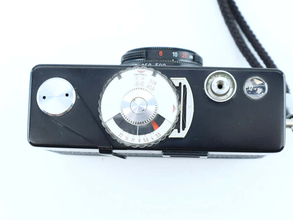 Rollei B 35 with Triotar 40mm Lens – Hard to Find Camera Store