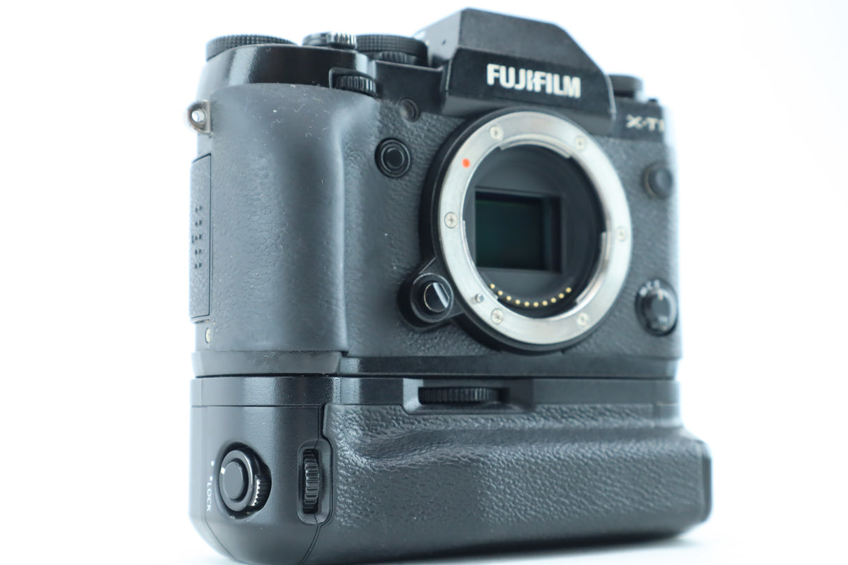Fujifilm X-T1 and Vertical Battery Grip VG-XT1