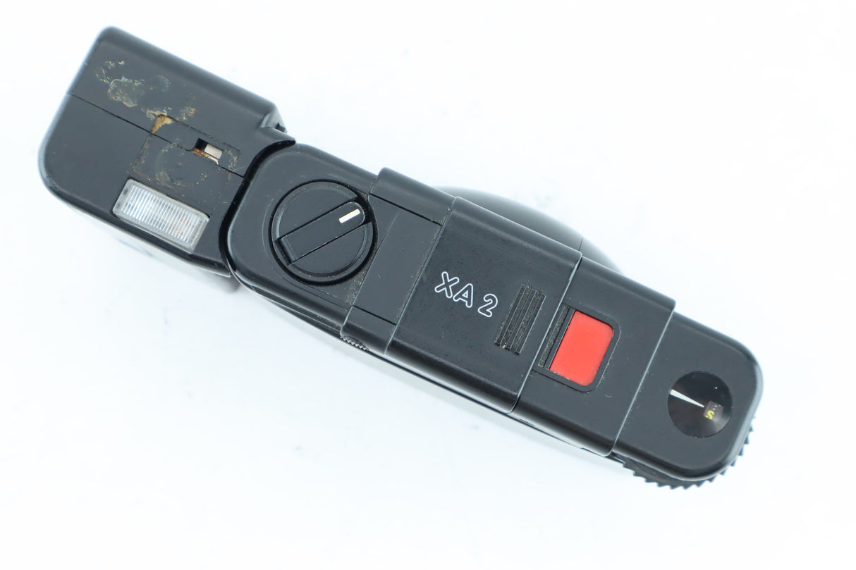 Olympus XA2 with D.Zuiko 3,5/35mm and Electronic Flash A11