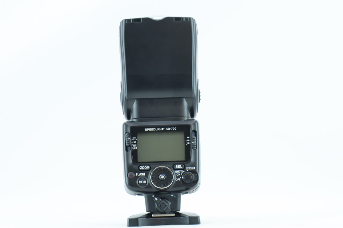 Nikon Speedlight SB-700