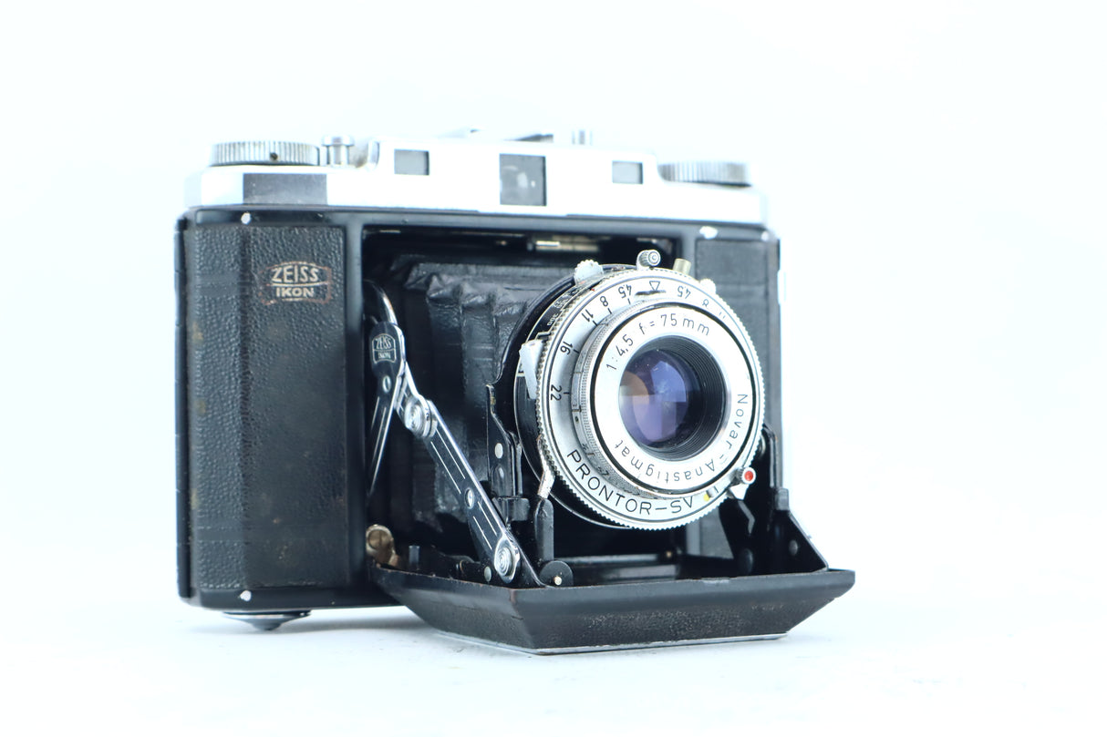 Zeiss Ikon Stuttgart with Anastigmat 75mm f/4.5 Lens
