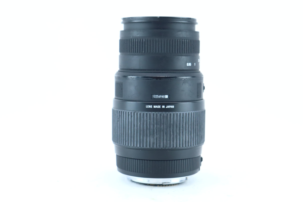 Sigma DG 70–300mm f/4–5.6