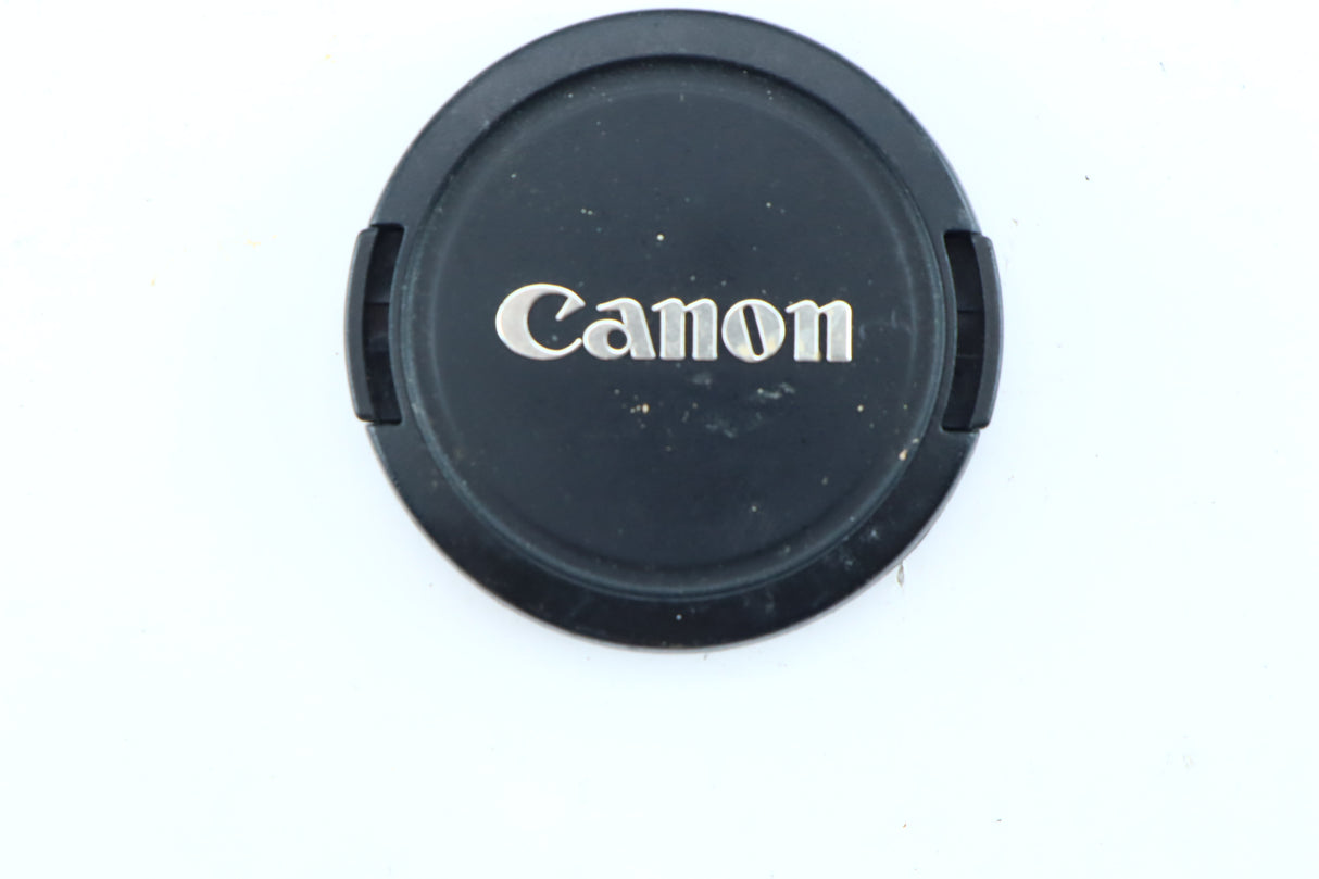 Canon EOS 600D + EF-S 18–55mm f/3.5–5.6 – DSLR Starter Kit