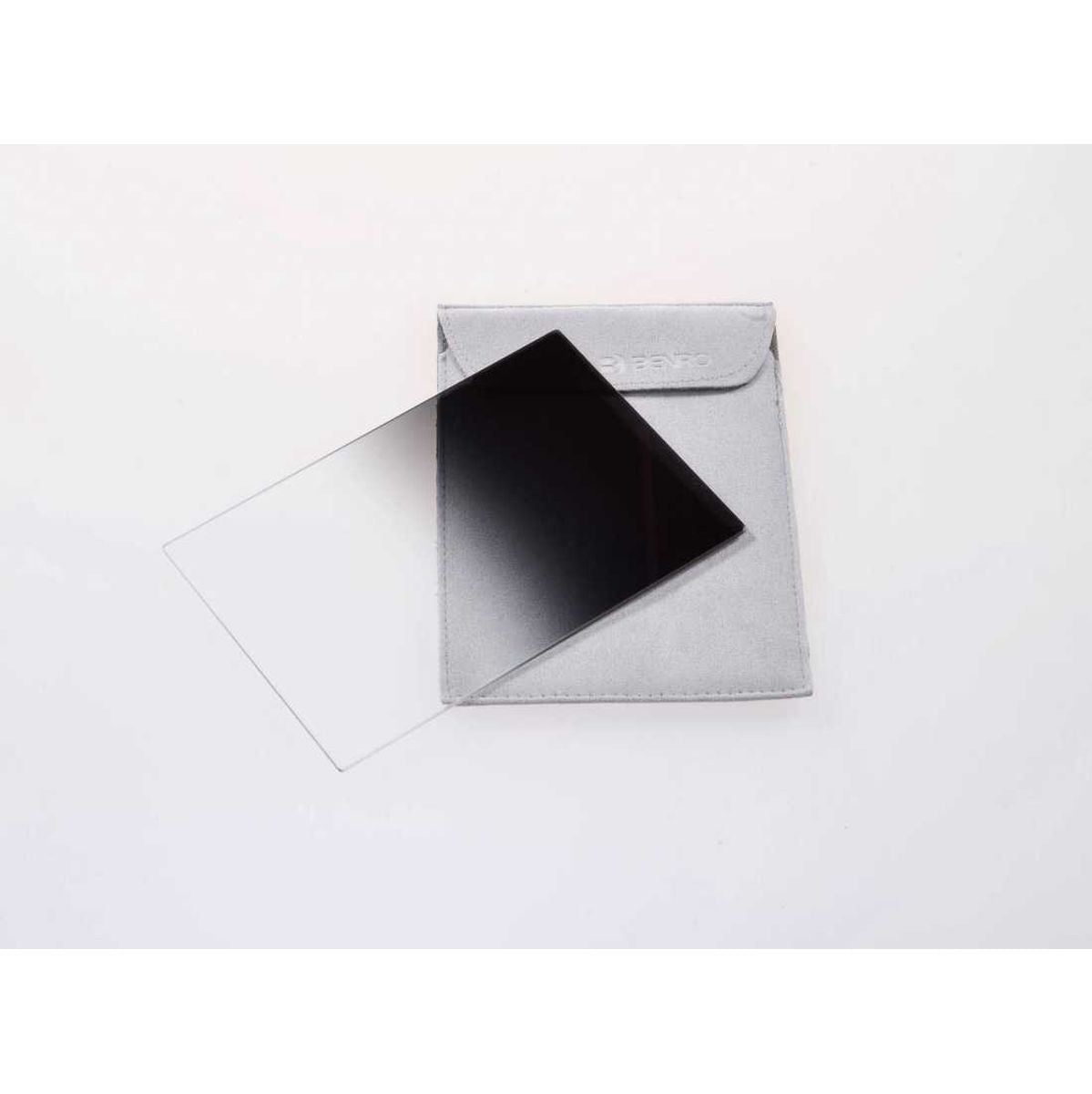 Benro Master Glass Filter 100x150mm Soft-Edged GND16 (1.2) - image 3 of 4