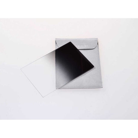 Benro Master Glass Filter 100x150mm Soft-Edged GND16 (1.2) - image 3 of 4