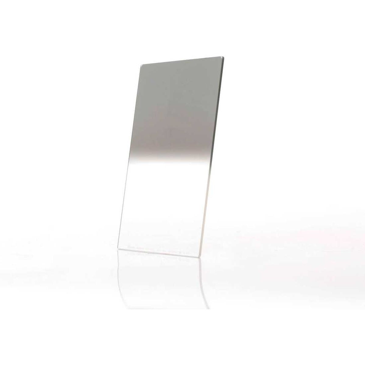 Benro Master Glass Filter 100x150mm Hard-Edged GND4 (0.6)